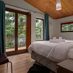 Lägenhetshotell Vip 4 Seasons 4*