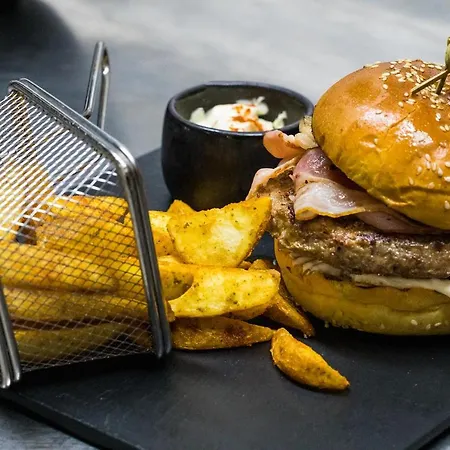 Aparthotel Vip 4 Seasons