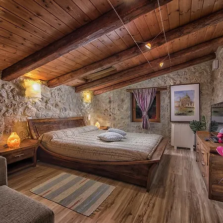 Aparthotel Vip 4 Seasons Arachova