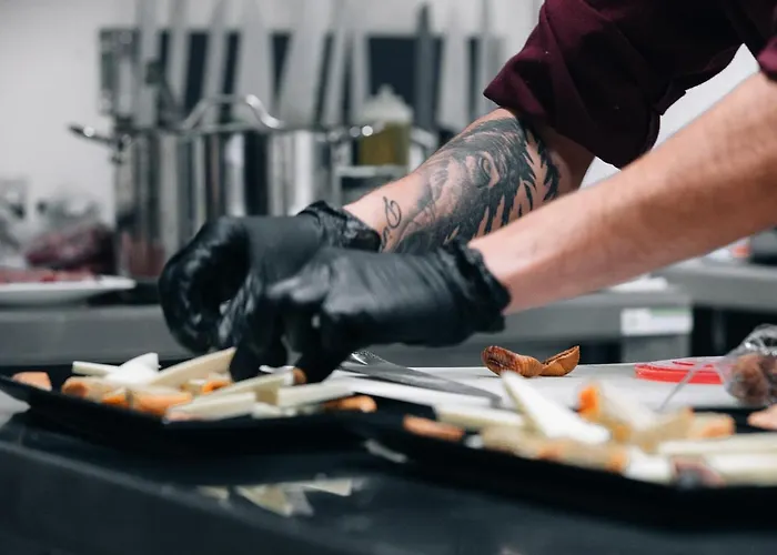 Ξενοδοχείο με διαμερίσματα Vip 4 Seasons Αράχωβα