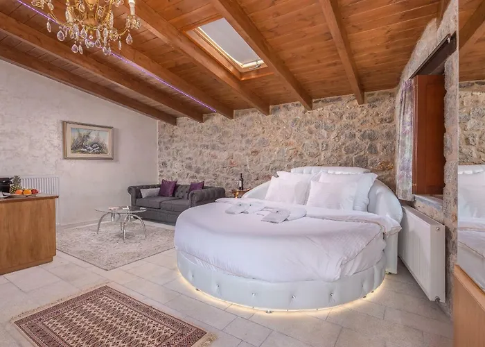 Vip 4 Seasons Αράχωβα